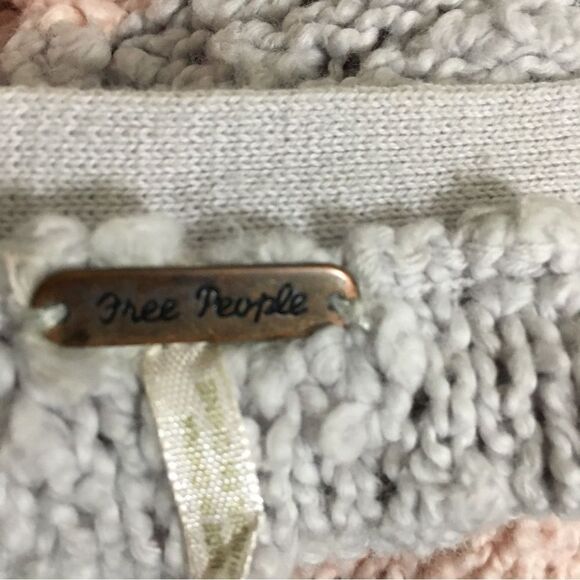 Free People Pastel Knit Striped Sweater Top Size M - Picture 7 of 9